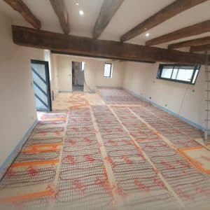 Installation de plancher chauffant (maison à Saint-Christophe)